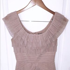 BCBG size 6 cocktail dress blush